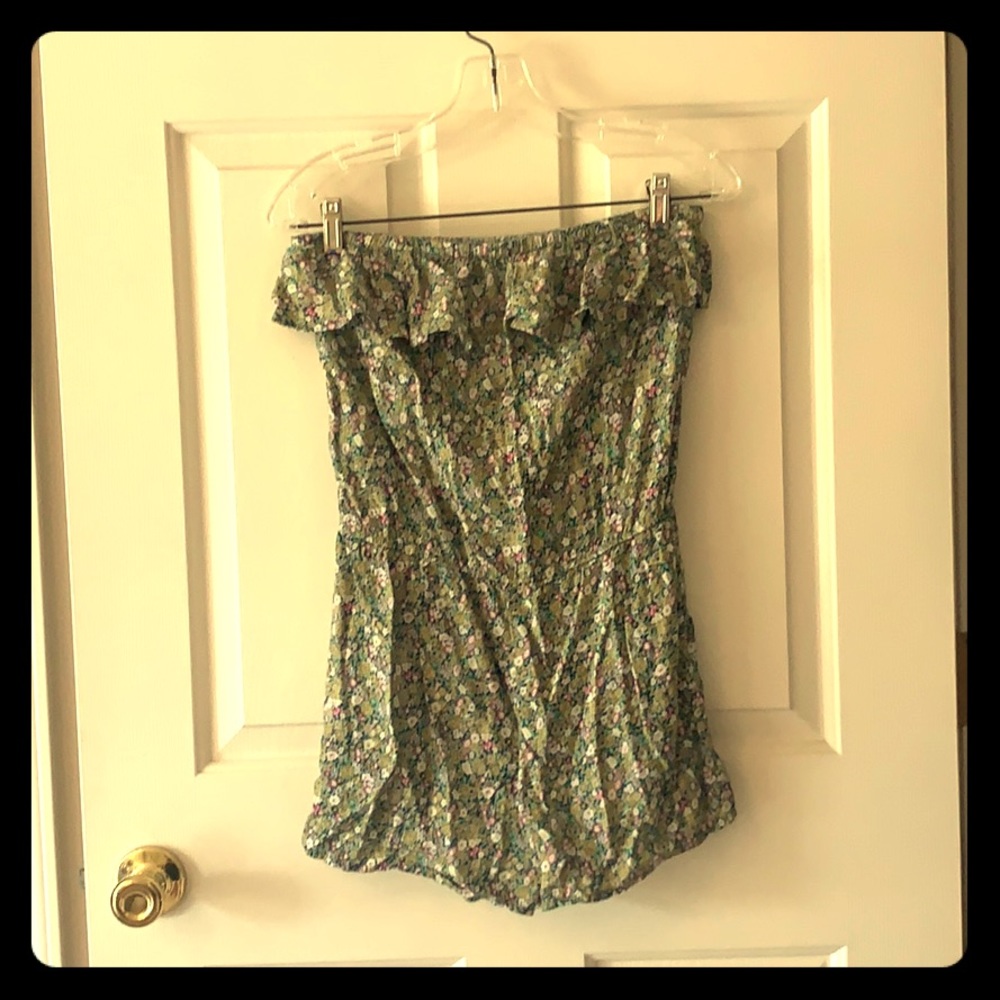 Forever 21 floral strapless romper